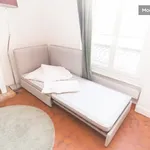 Rent 1 bedroom apartment of 27 m² in Paris