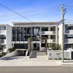 Rent 4 bedroom house in Coolum Beach