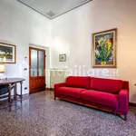 Rent 1 bedroom apartment of 59 m² in Florence