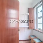 Rent 4 bedroom house of 293 m² in Coimbra