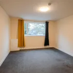 Rent 2 bedroom flat in Grimsby