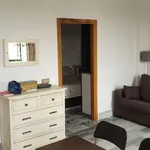 Rent 1 bedroom apartment of 484 m² in Málaga