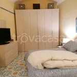 Rent 2 bedroom apartment of 65 m² in Napoli