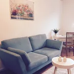 Rent 1 bedroom apartment of 30 m² in Dusseldorf