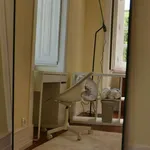 Rent a room of 333 m² in lisbon