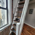 Rent 3 bedroom apartment in Manhattan