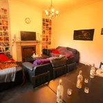 Rent 8 bedroom house in Leeds