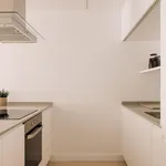 Rent 3 bedroom apartment in Lisbon