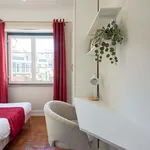 Rent a room of 80 m² in Lisboa