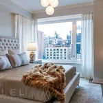 Rent 3 bedroom apartment in Upper West Side