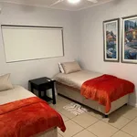 Rent 3 bedroom apartment in Umhlanga