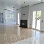 Rent 3 bedroom apartment of 230 m² in Παραλία Διονυσίου