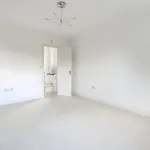 Rent 5 bedroom flat in Epping Forest