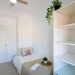 Rent 5 bedroom apartment in Valencia