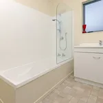 Rent 3 bedroom house in Papakura