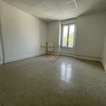 Appartement de 52 m² avec 2 chambre(s) en location à Saint-Affrique