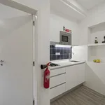 Rent 2 bedroom apartment of 106 m² in Funchal