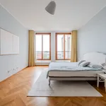 Miete 3 Schlafzimmer wohnung von 122 m² in Berlin