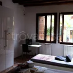 Rent 2 bedroom apartment of 70 m² in Venezia