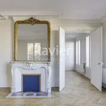 Appartement de 102 m² avec 4 chambre(s) en location à Paris