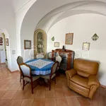 Rent 5 bedroom apartment of 180 m² in Capri