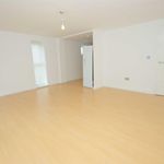 Rent 2 bedroom house in Leeds