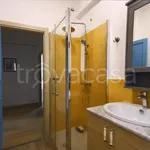 Rent 4 bedroom apartment of 100 m² in Genova