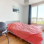  appartement avec 6 chambre(s) en location à Évry