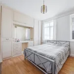 Rent 1 bedroom apartment in London