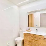 Rent 3 bedroom apartment of 136 m² in lisbon