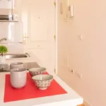 Rent 2 bedroom apartment of 35 m² in Madrid