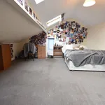 Rent 1 bedroom student apartment in Leeds