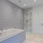 Rent 5 bedroom house in Wales