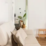 Rent 1 bedroom apartment of 51 m² in Portimão