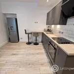 Rent 2 bedroom flat in Aberdeen