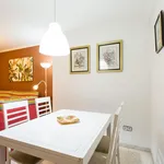 Alquilo 3 dormitorio apartamento de 969 m² en Seville