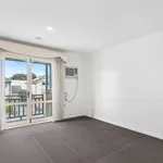 Rent 3 bedroom house in vic