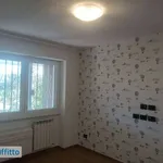 Rent 5 bedroom apartment of 140 m² in Rome