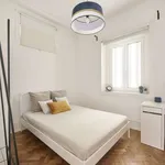 Rent a room in lisbon