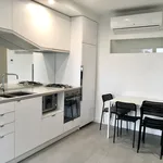 Rent 2 bedroom apartment in Melbourne