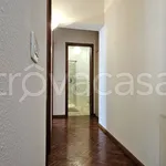 Affitto 2 camera appartamento di 85 m² in Reggio nell'Emilia