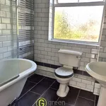 Rent 3 bedroom house in West Midlands