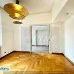 Rent 6 bedroom apartment of 200 m² in Rome