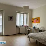 Rent 3 bedroom apartment of 90 m² in Turin