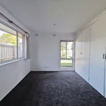 Rent 4 bedroom house in Bentleigh East