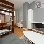 Rent 4 bedroom apartment of 90 m² in Łódź