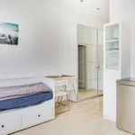 Miete 1 Schlafzimmer wohnung von 20 m² in Stuttgart