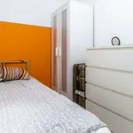 Rent a room of 400 m² in barcelona