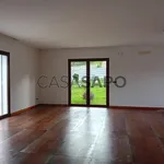 Rent 3 bedroom house of 192 m² in Leiria