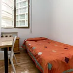 Rent a room of 220 m² in madrid